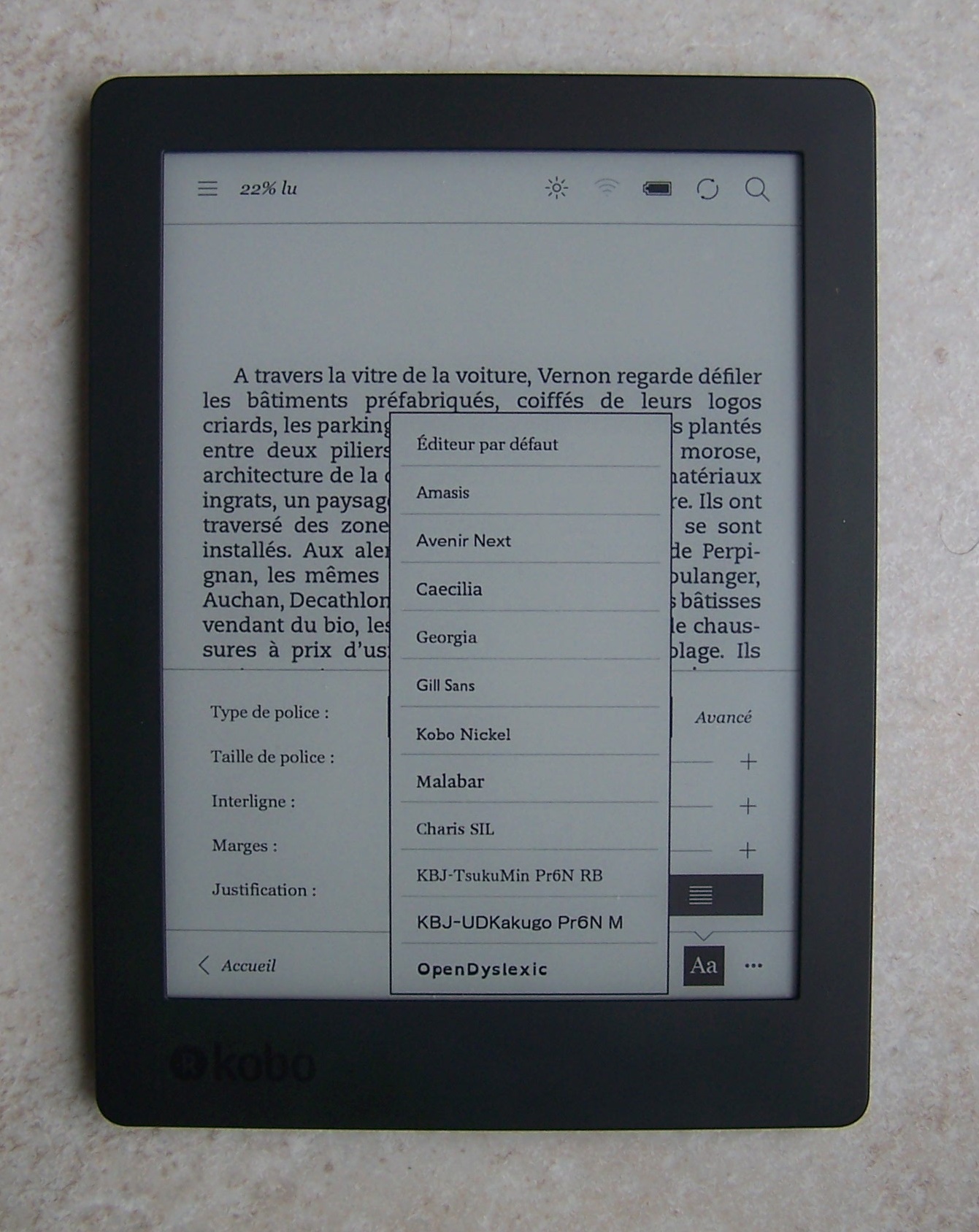 Test : Kobo Aura H2O, une liseuse étanche et avec éclairage intégré